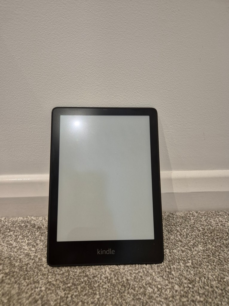 Kindle Paperwhite Signature Edition from the front