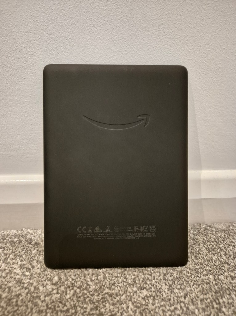 Kindle Paperwhite Signature Edition from the back
